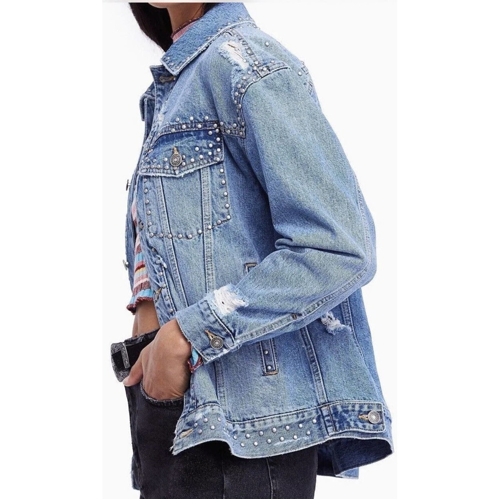 Free People Studded Denim Trucker Jacket Oversized Button Up Light Blue OB843118